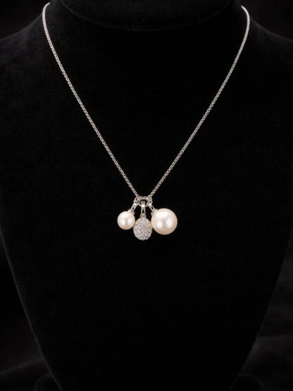 Kay Jewelers Silver Pearl Pendant Necklace with Original Box